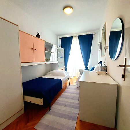 Apartment Fila - Large & Close To The Beach Макарска Экстерьер фото
